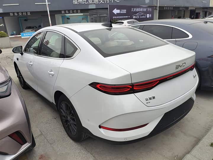 Фото 5 - BYD Qin Plus