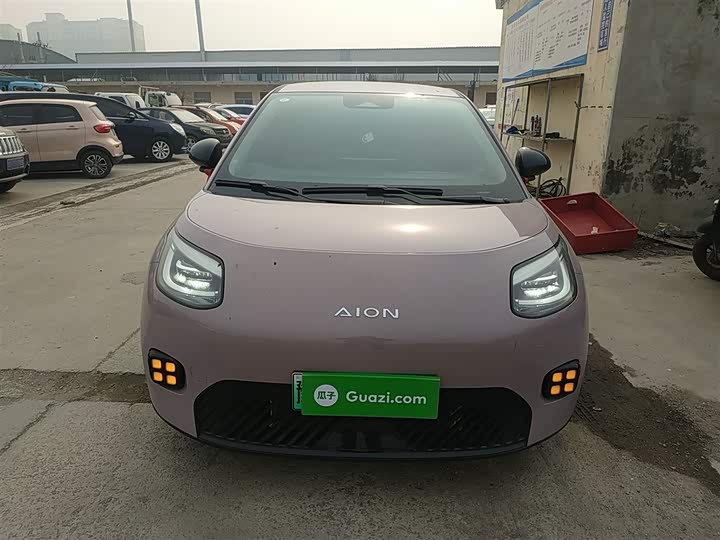 Фото 3 - GAC Aion UT