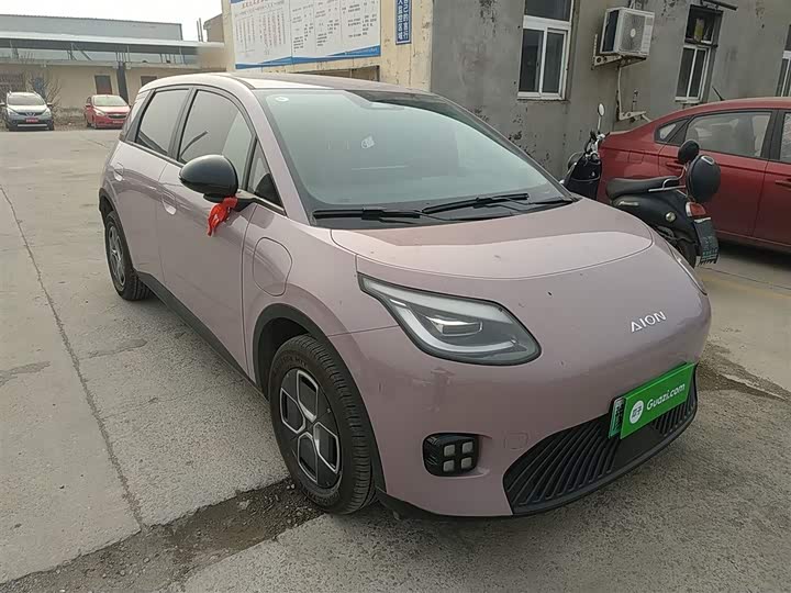 Фото 4 - GAC Aion UT