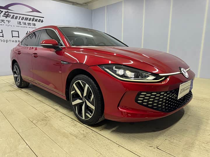 Фото 3 - Volkswagen Lamando L