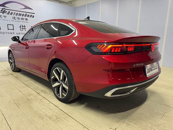 Фото 4 - Volkswagen Lamando L