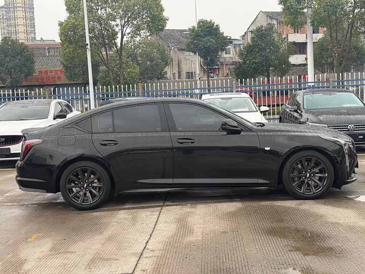 Фото 4 - Cadillac CT5