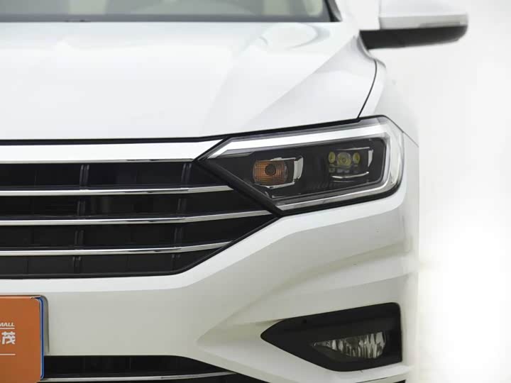 Фото 6 - Volkswagen Sagitar L