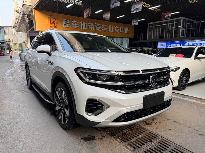 Фото 3 - Volkswagen Talagon