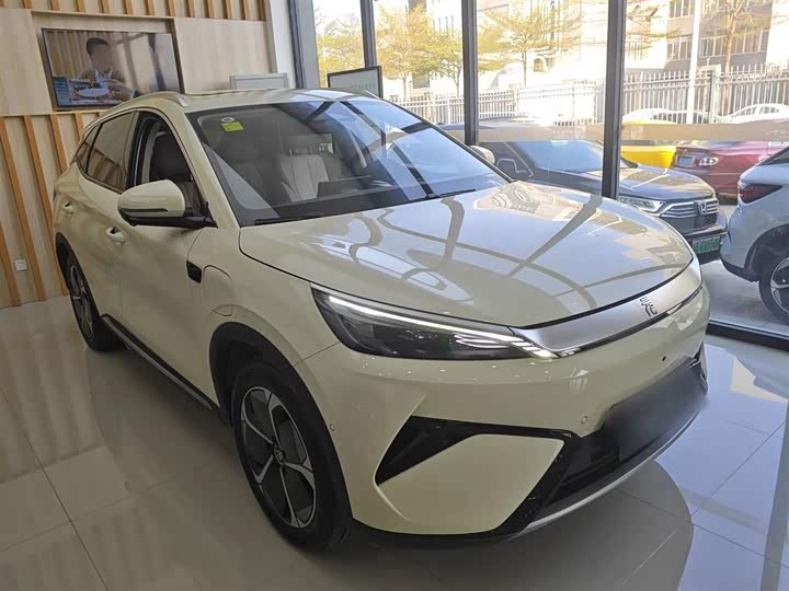 Фото 4 - BYD Yuan Plus