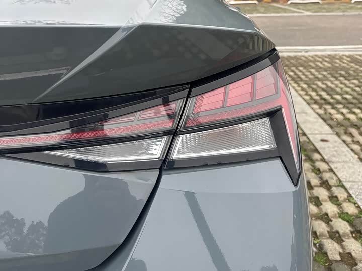 Фото 6 - Hyundai Elantra N line