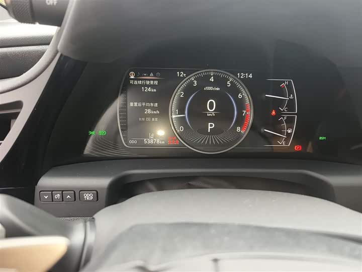 Фото 5 - Lexus ES