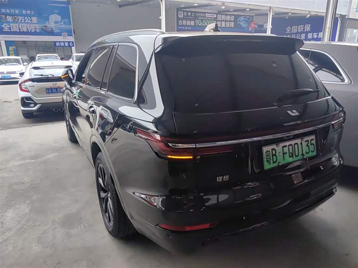 Фото 5 - LiXiang One