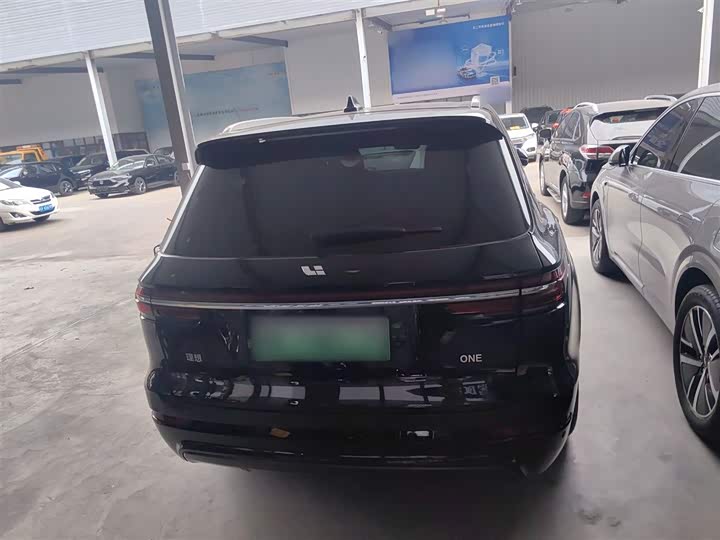 Фото 6 - LiXiang One