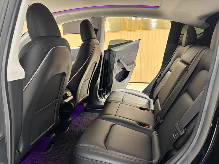 Фото 9 - Tesla Model Y