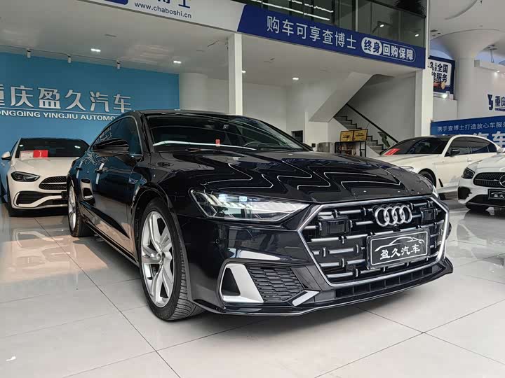 Фото 2 - Audi A7L