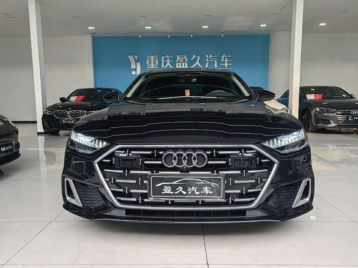 Фото 3 - Audi A7L