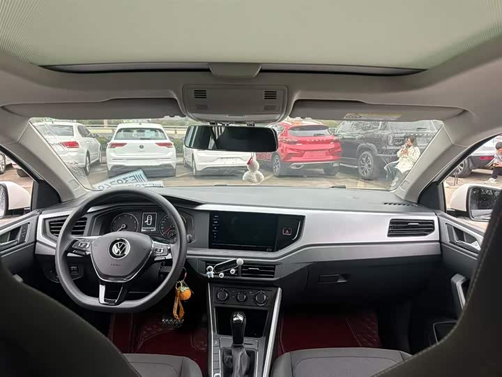 Фото 4 - Volkswagen Polo