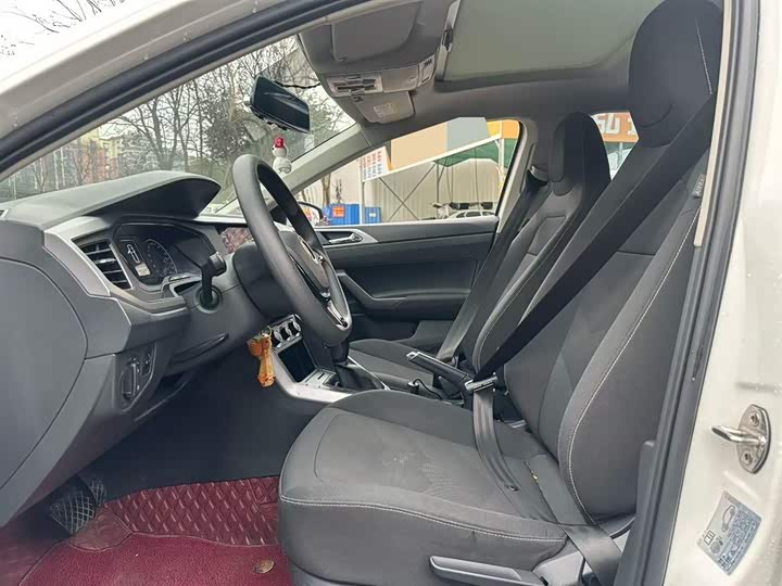 Фото 7 - Volkswagen Polo