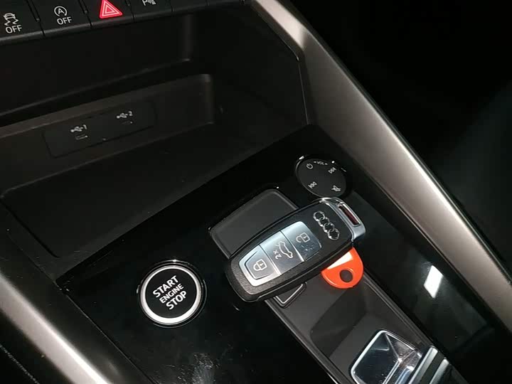 Фото 9 - Audi A3