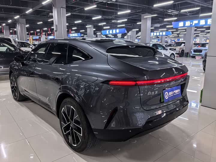 Фото 4 - Avatr 11