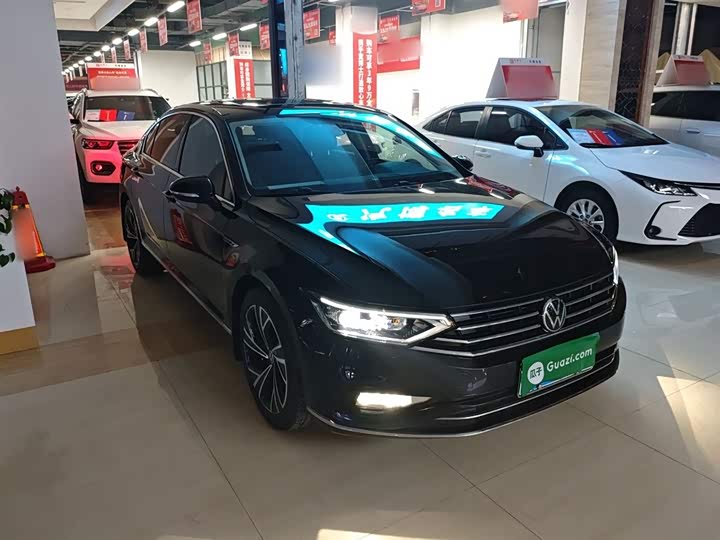 Фото 4 - Volkswagen Magotan