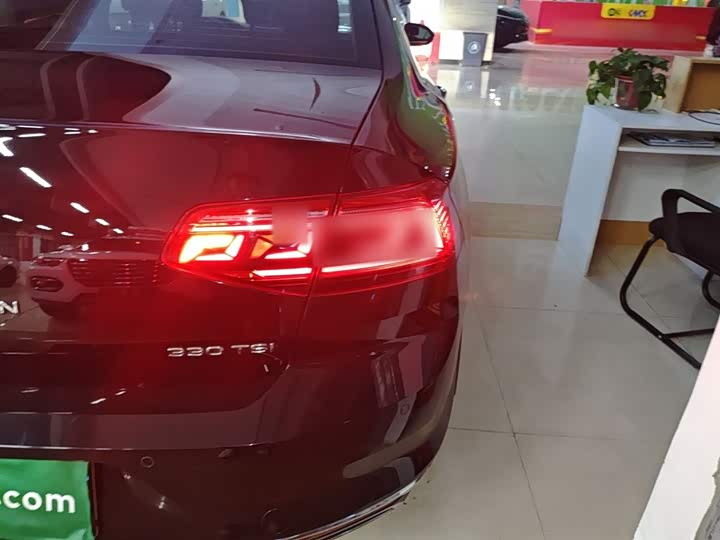 Фото 8 - Volkswagen Magotan