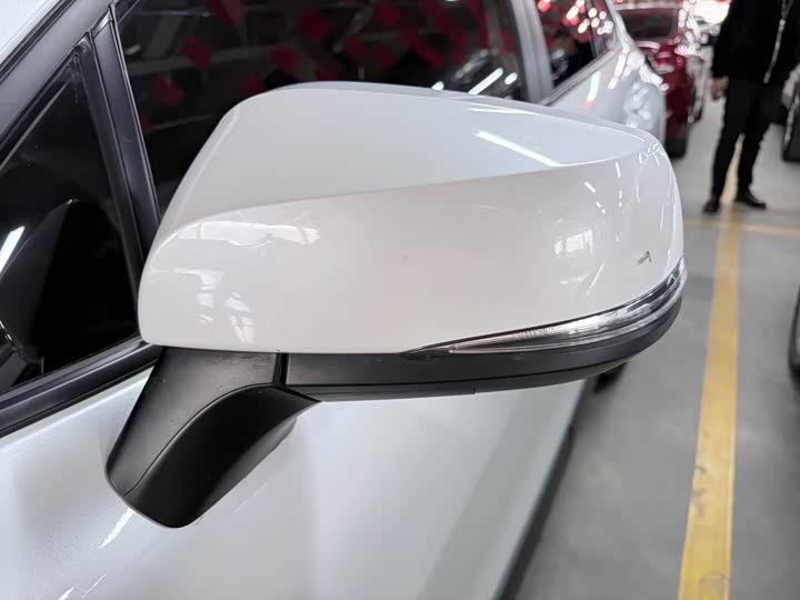 Фото 6 - Toyota Corolla Cross