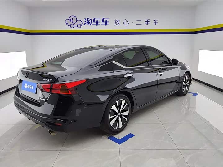 Фото 3 - Nissan Teana