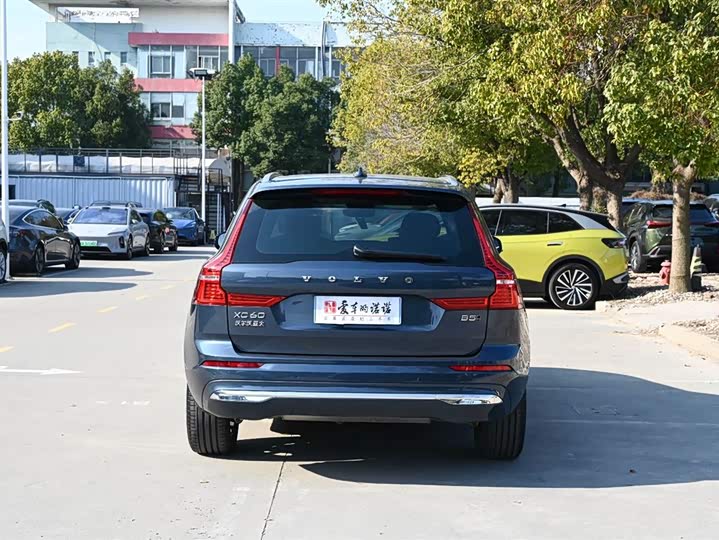 Фото 5 - Volvo XC60