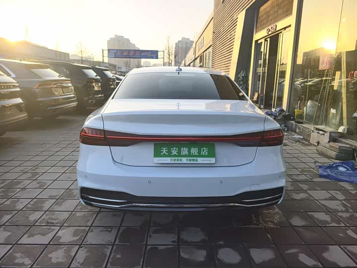 Фото 5 - Audi A7L