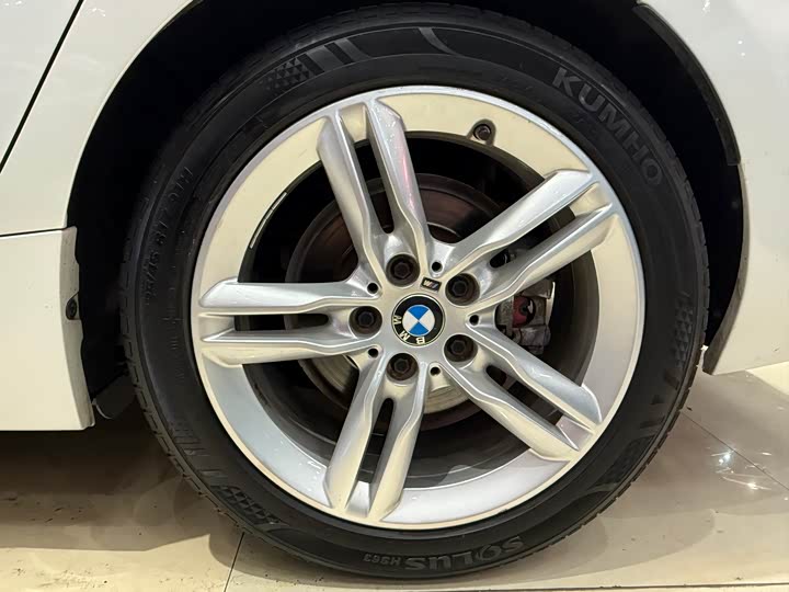 Фото 6 - BMW 1 Series