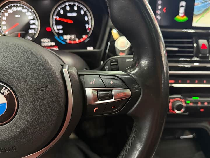 Фото 8 - BMW 1 Series