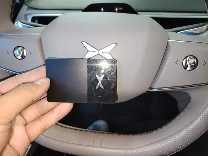 Фото 9 - XPeng Mona M03