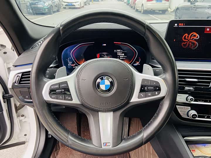 Фото 8 - BMW 5 Series