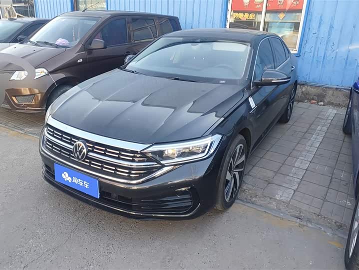 Фото 1 - Volkswagen Sagitar L