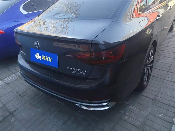 Фото 3 - Volkswagen Sagitar L