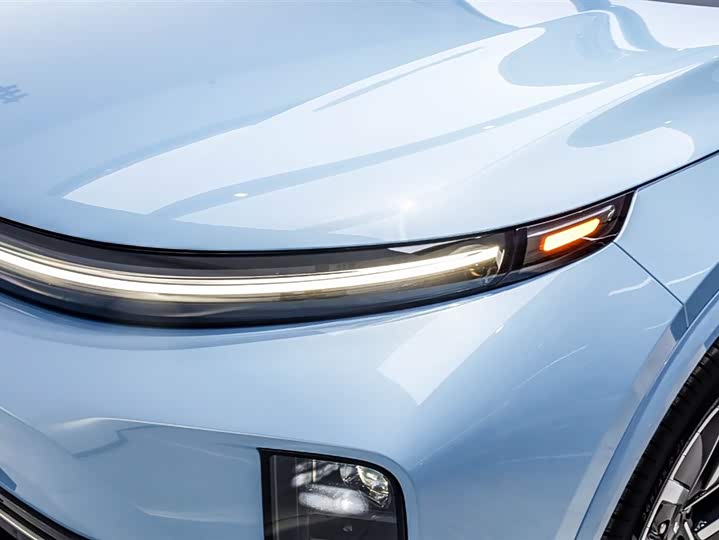 Фото 7 - LiXiang L7