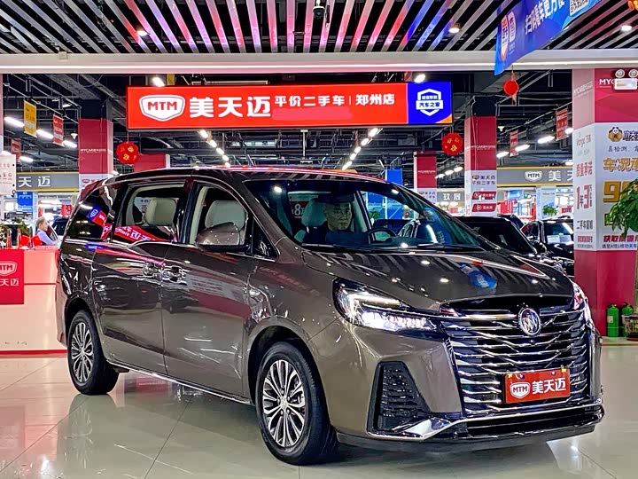 Фото 3 - Buick GL8 ES