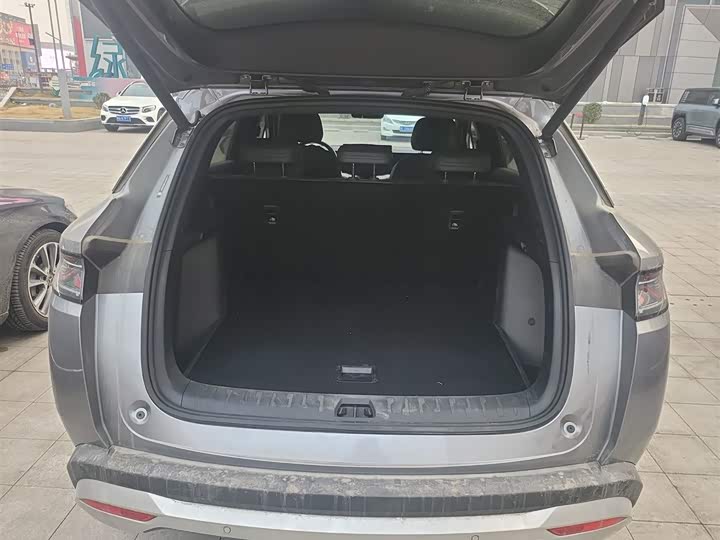 Фото 8 - BYD Song L DM-i Hybrid