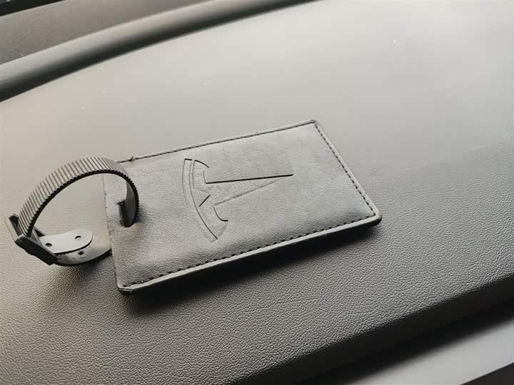 Фото 9 - Tesla Model 3