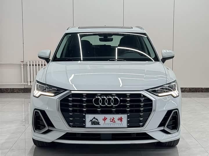 Фото 3 - Audi Q3