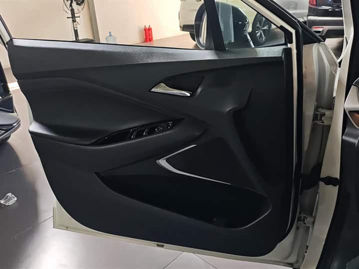 Фото 7 - Chevrolet Orlando