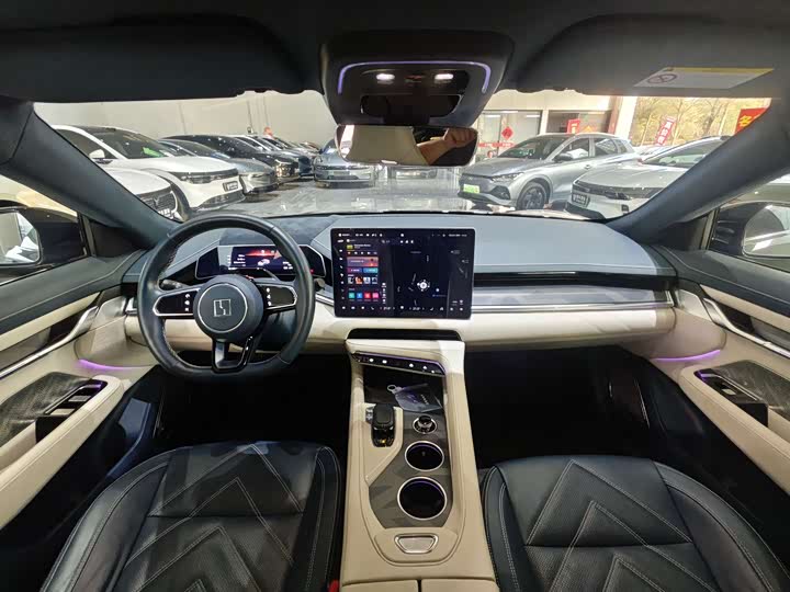 Фото 7 - Zeekr 001