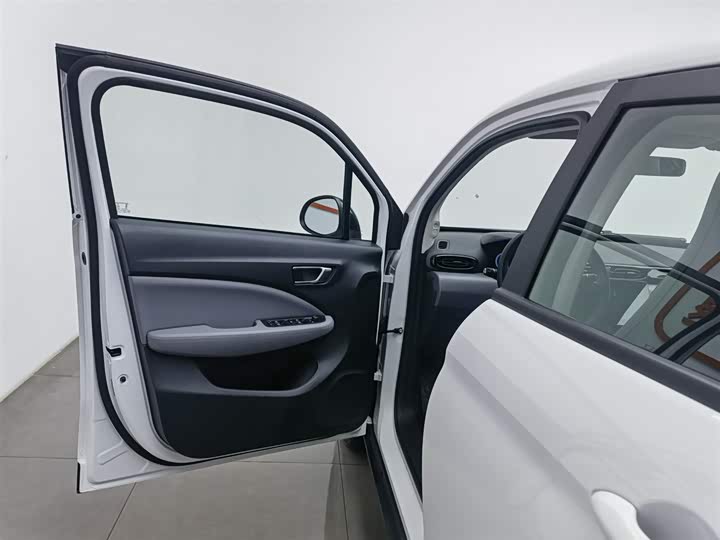 Фото 8 - Leapmotor T03