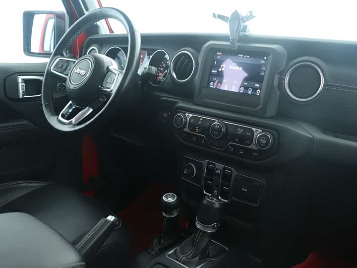 Фото 9 - Jeep Wrangler