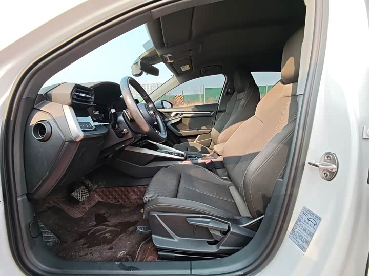 Фото 5 - Audi A3