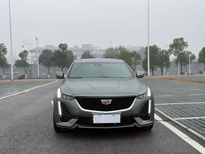Фото 2 - Cadillac CT5