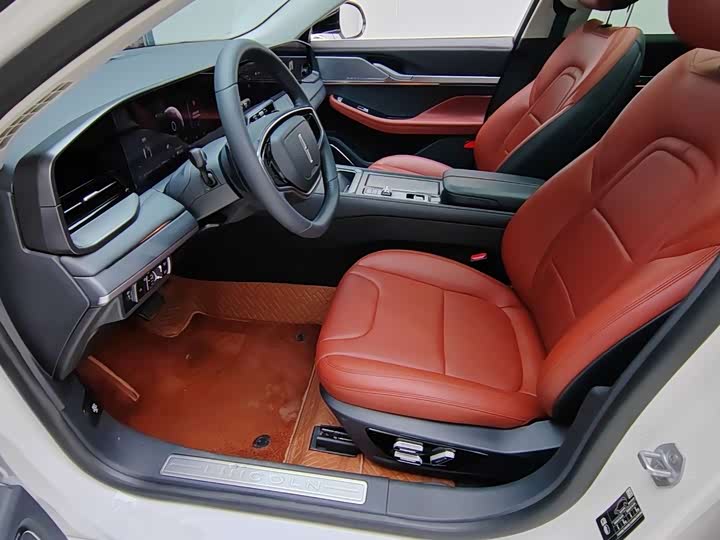 Фото 6 - Lincoln Z (Zephyr)