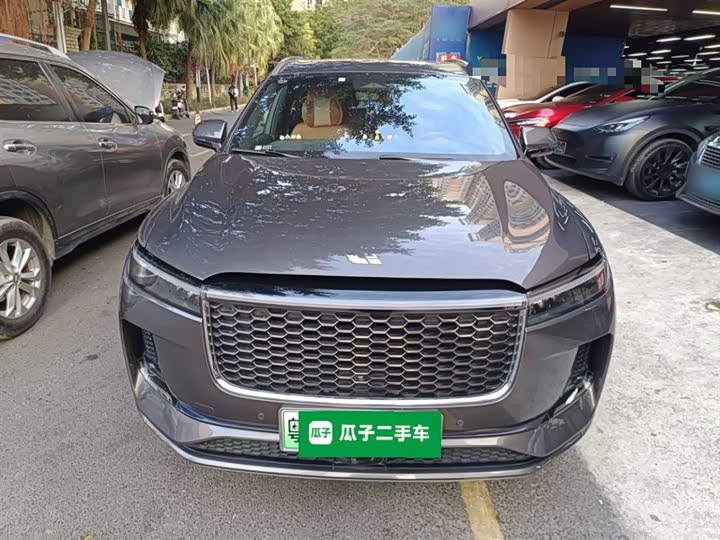 Фото 3 - LiXiang One