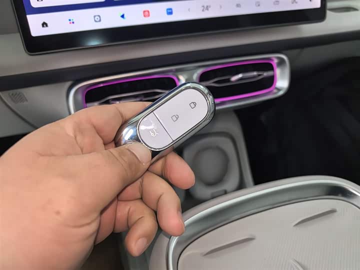 Фото 9 - Leapmotor B10