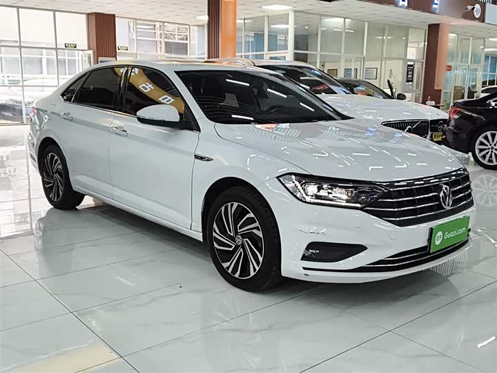 Фото 4 - Volkswagen Sagitar L