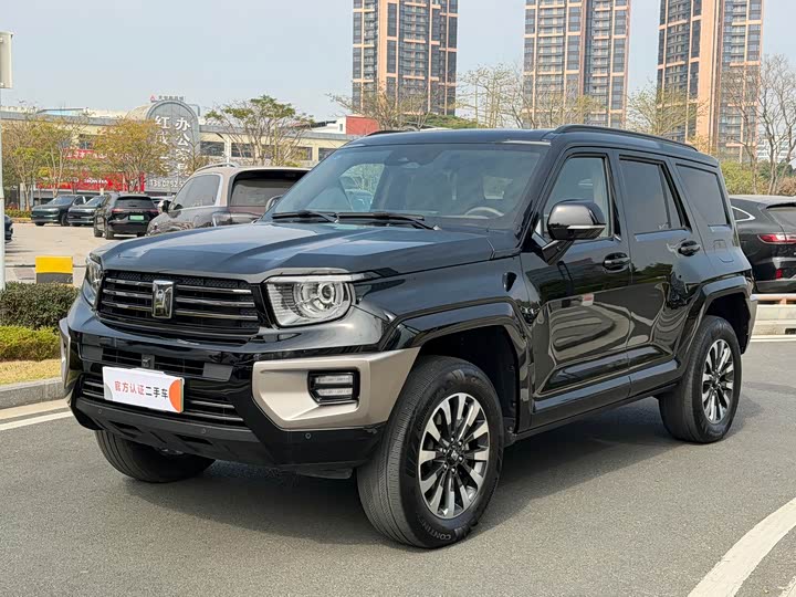 Фото 1 - Tank 700 Hybrid