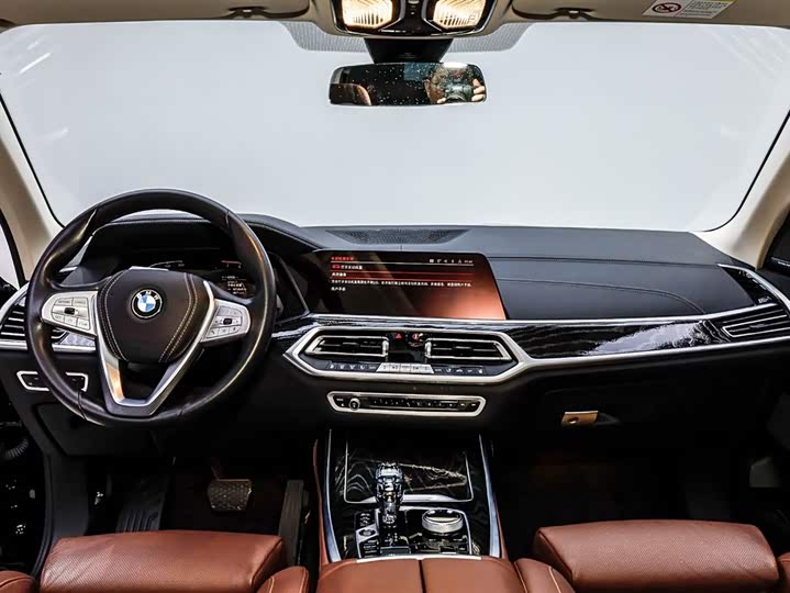 Фото 6 - BMW X7