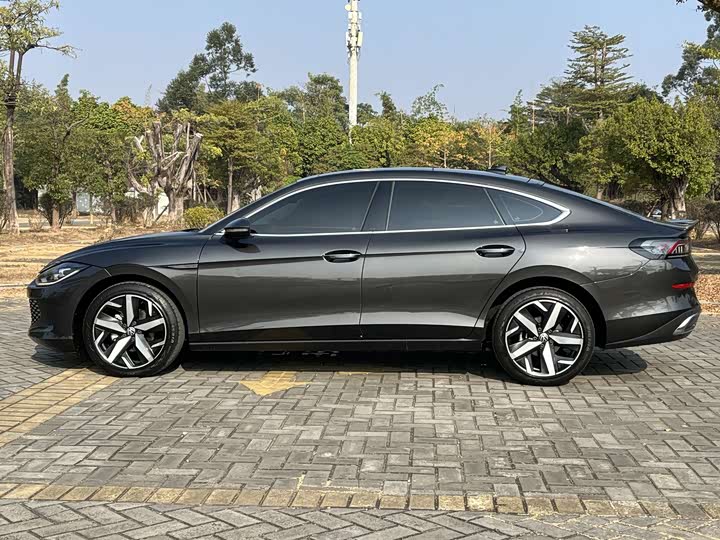 Фото 7 - Volkswagen Lamando L